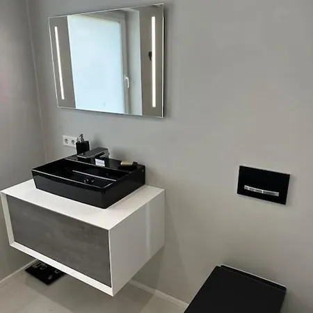 Apartamento 3,5 Im Fuenften Stock Eines Neubau