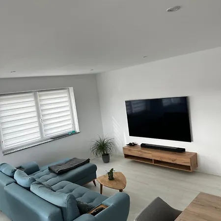 3,5 Im Fuenften Stock Eines Neubau